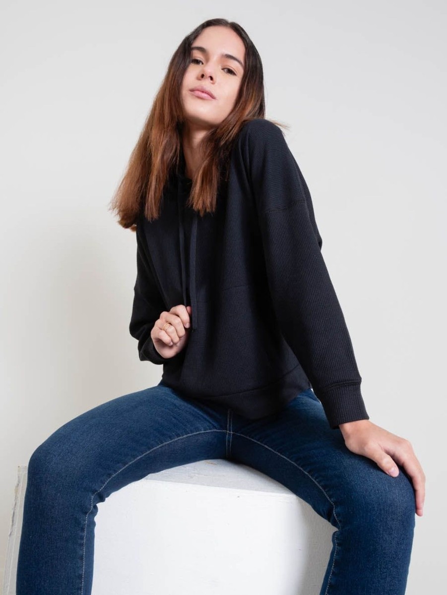 PINTO Hoodie Waffle Negro | Sueteres & Chaquetas